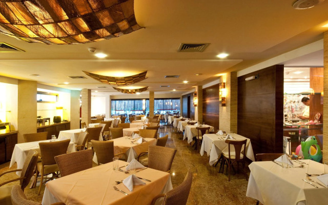 Pontalmar Praia Hotel