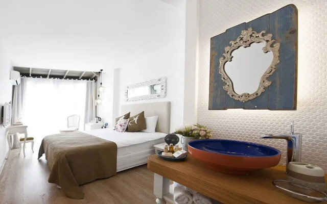 Sade Alacati Hotel
