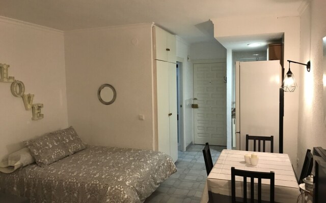 Beach Gamonal Studio Benalmádena by JITKey