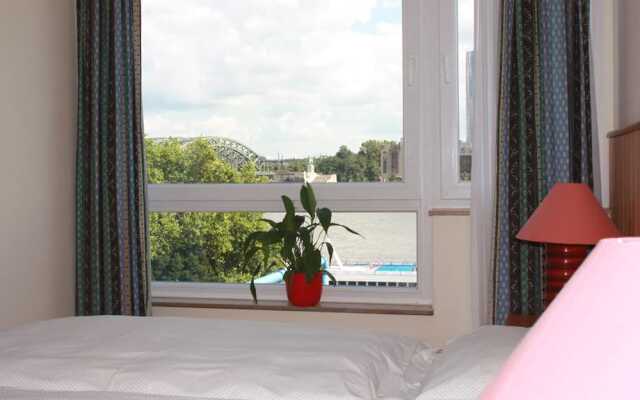 Hotel Römerhafen