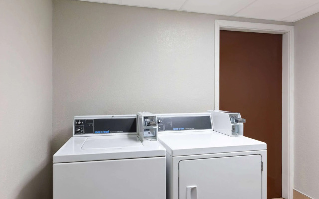 La Quinta Inn & Suites by Wyndham Sevierville / Kodak