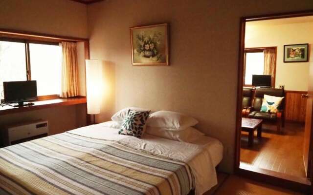 Gableview Forest Inn