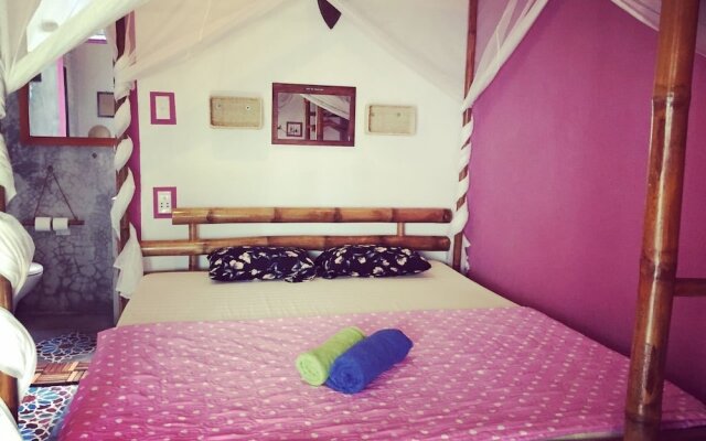 The Happy Bird B&B