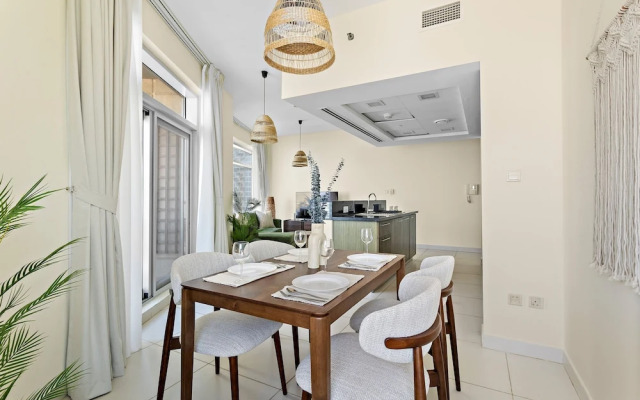 Lofts West Tower - 404 1BD