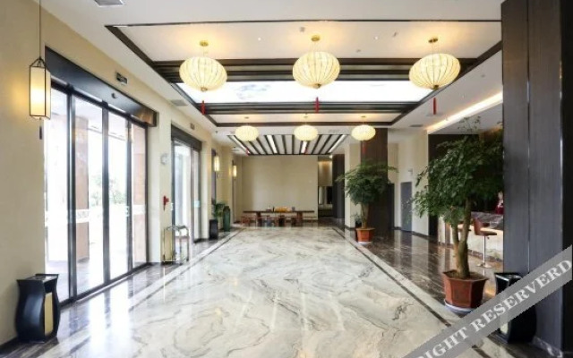 Yunrui Hotel (Dali Dongfang)