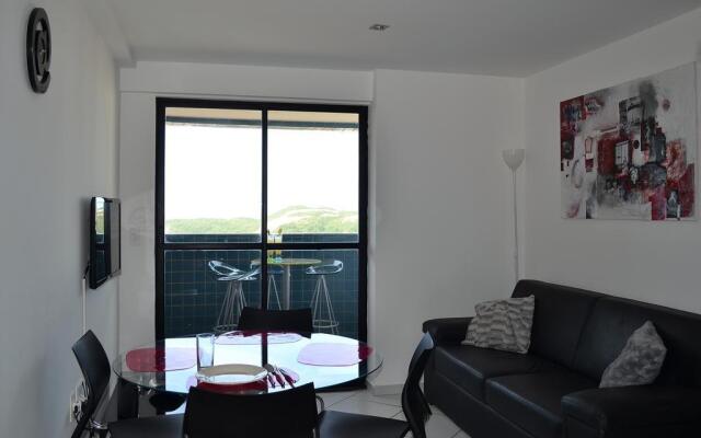 Porto Tropical Residence