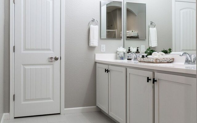 Mesa Palms Ferro 4 Bedroom Townhouse by RedAwning
