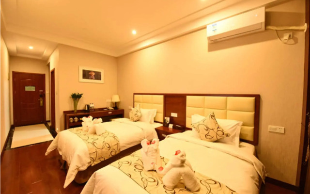 The Savile Residence Hotel