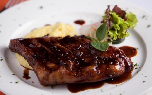 Microtel Inn And Suites Batangas