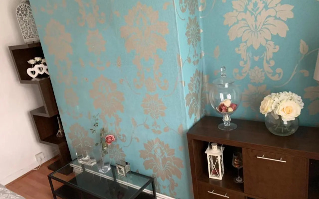 London budget Maisonette