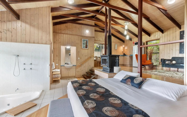 Treetops Seaview Montville
