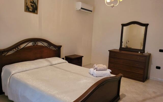 Immaculate 4-bed House in Cassino Villa Aurora