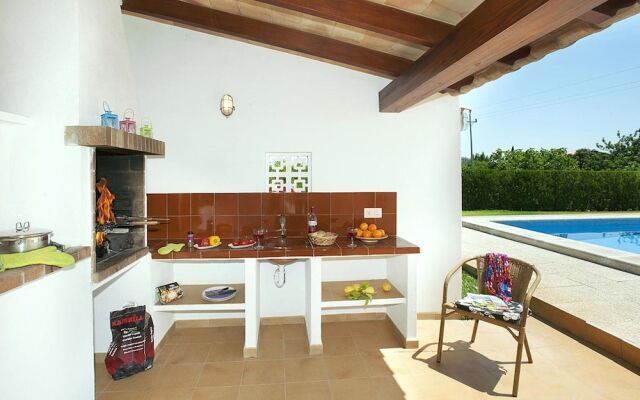 Villa - 3 Bedrooms with Pool - 108774