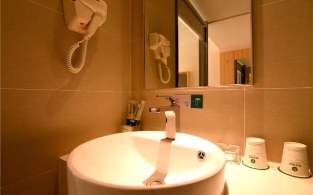 City Comfort Inn Luoyang Municipal Government