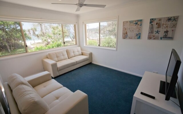 Korora Bay Beach House