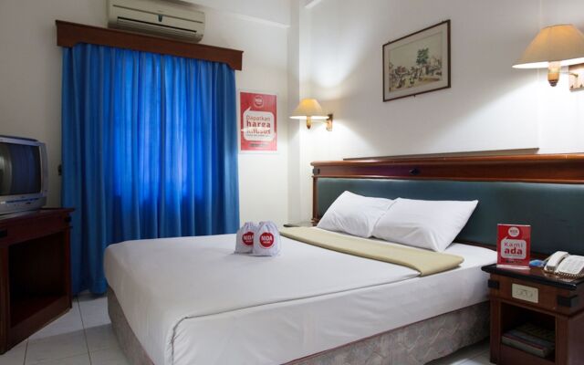 Puri Jaya Hotel