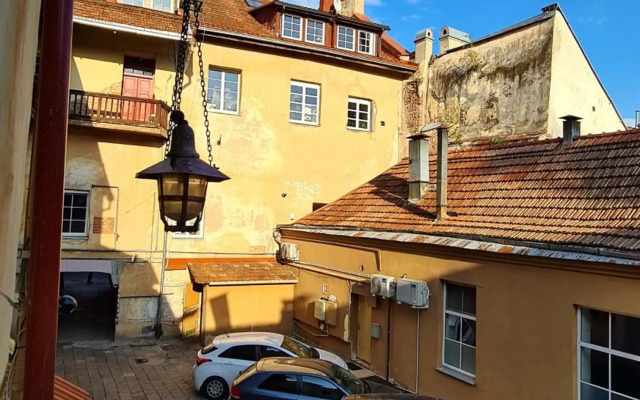 Medieval Super Studio