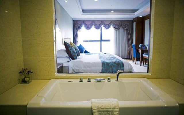 Romaine Vacation Apartment