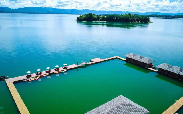 Phu Pai Lake & Resort