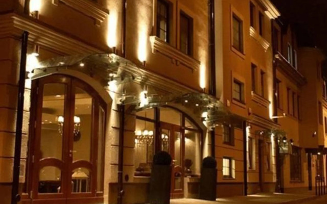 hotelImage