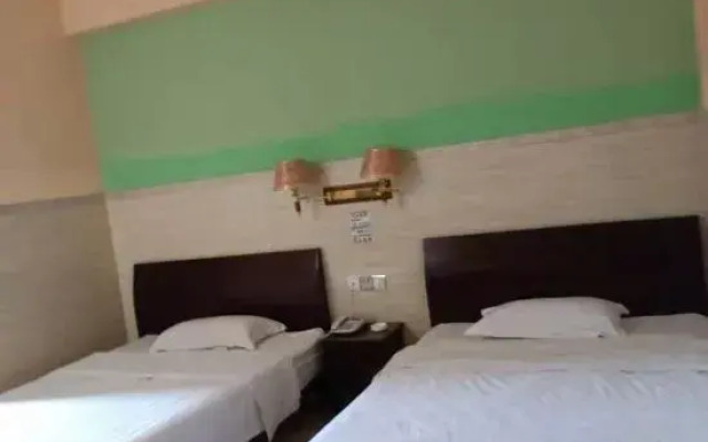 Pingguo Lvyuan Hotel