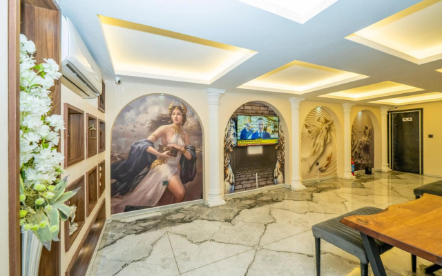 Luce Suite Hotel