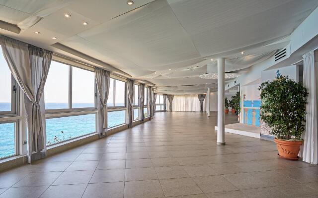 Caposkino Park Hotel