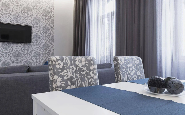 Riversuites