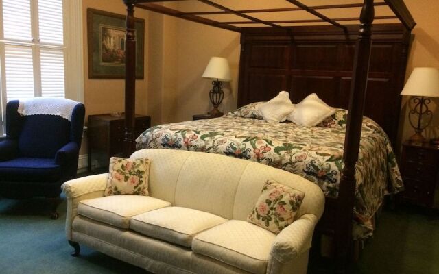 Page House Bed and Breakfast