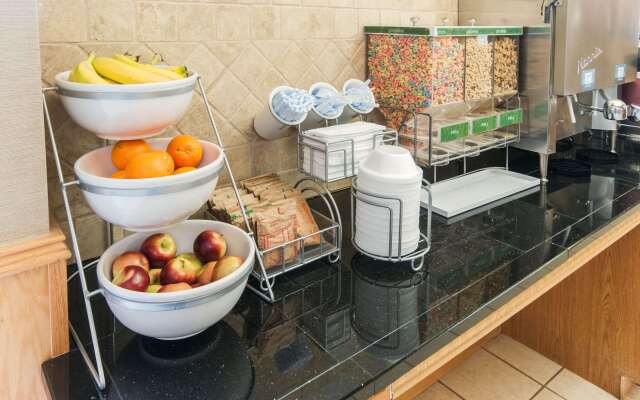 Comfort Suites Milledgeville