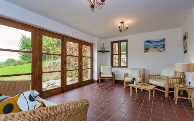 Prixford Barton 6 Bedrooms