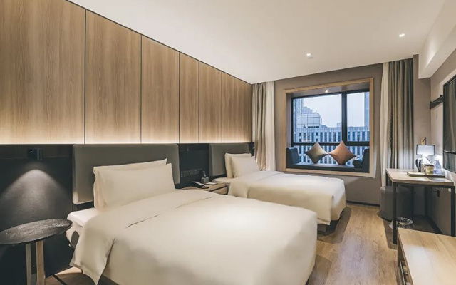 Atour Light Hotel Nanjing Xinjiekou NetEase Cloud Music