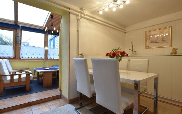 Fabulous Apartment in Kuhlungsborn with Garden