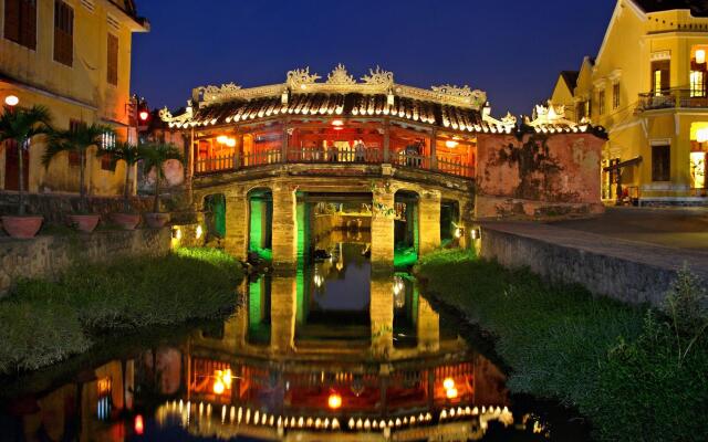 Uptown Hoi An Hotel