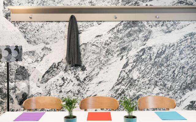 Kaijoo Hotel by HappyCulture