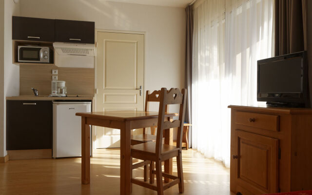 Résidence Vacancéole Le Domaine de la Vallée d'Ax