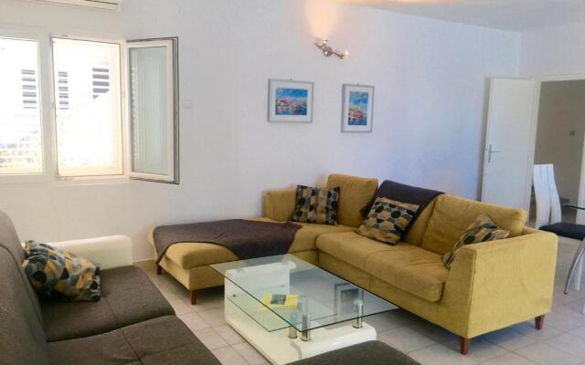 Apartments Lumbarda Bay