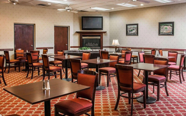 American Inn & Suites Waterford