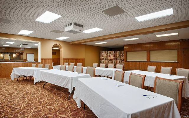 Sturgis Lodge and Suites