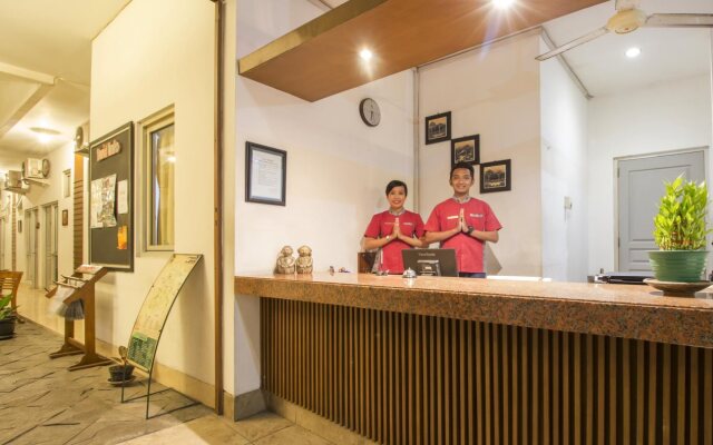 Poncowinatan Hotel