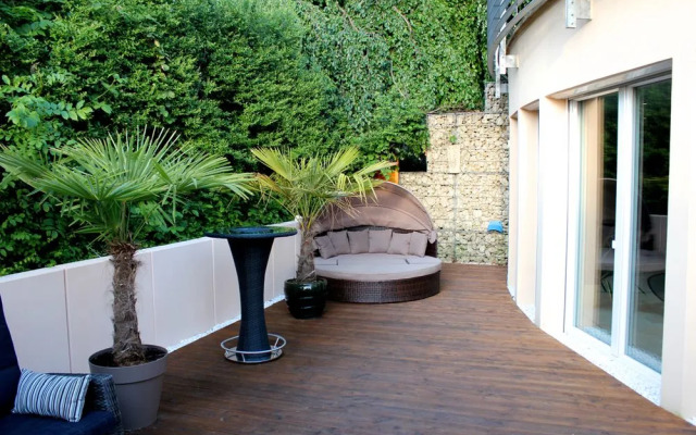 SUITES & SPA Hotel