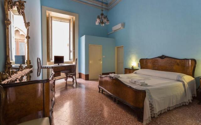 Palazzo Leuzzi B&B