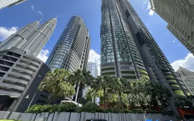 Sky Suites KLCC by Easy Trip