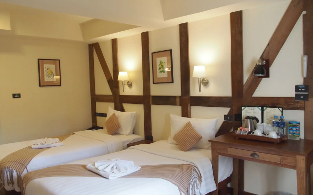 Le Charcoa Hotel