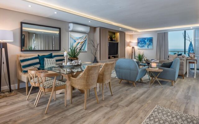 Stylish Secure Camps Bay Holiday Apartment 9 Nautica