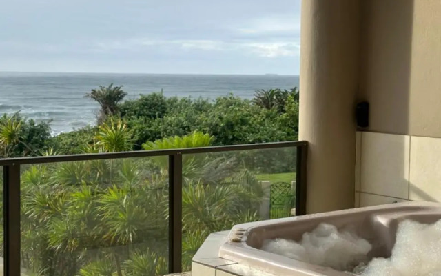 Trevi Sea-view Apartment