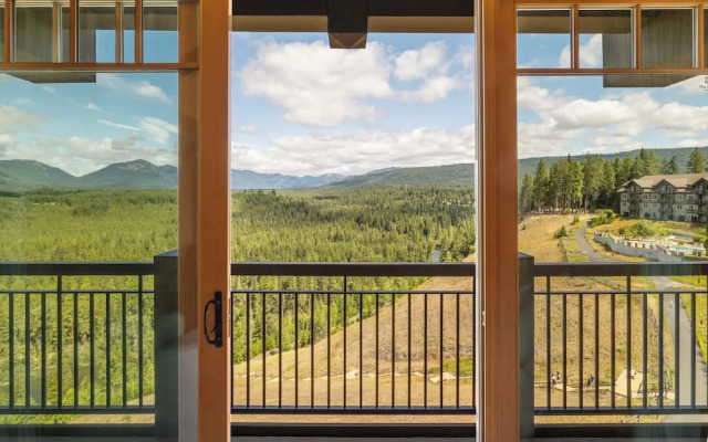 Suncadia Penthouse w/ Mountain & River Views!