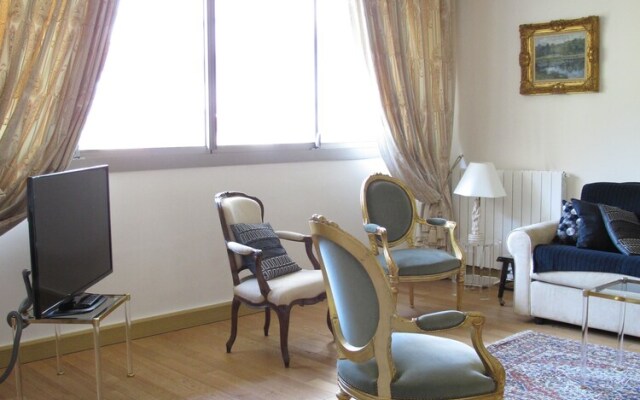 Parc Monceau - 2 pièces - 89 m² - Paris 17