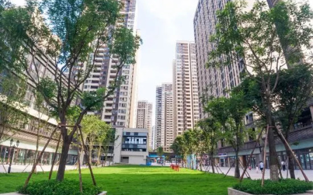 Jianshe Hotel (Chongqing West Railway Station)