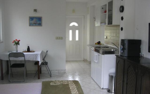 Seaside apartment for 2 p